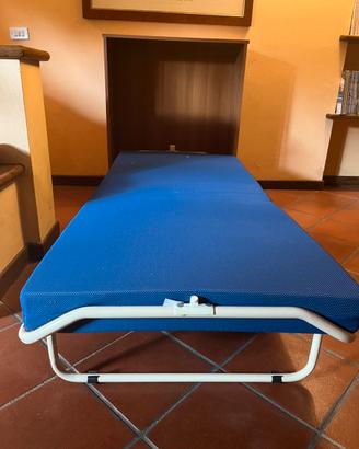Letto singolo a scomparsa