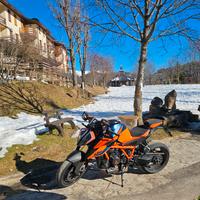 Ktm superduke 1290r 2021 super accessoriata 