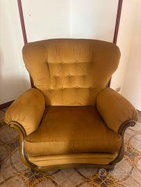 Divano 3 posti e 2 poltrone