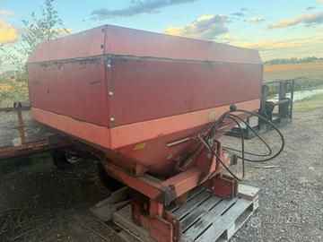 Spandiconcime Kunh 1600