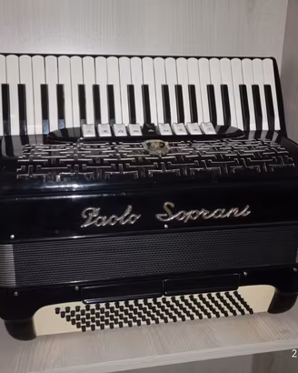 Paolo Soprani 120 bassi, Professionale III