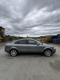 Wolkswagen passat 1.9 TDI/130 CV cat Highline
