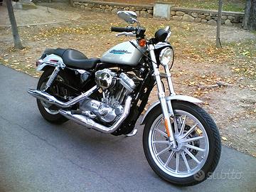 Harley Davidson 883 Standard