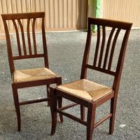 sedie in legno e paglia