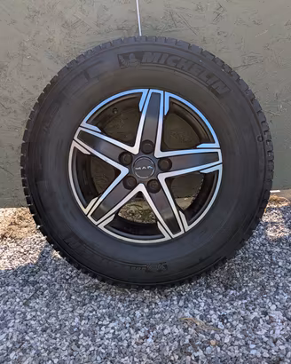 Cerchi e gomme per Fiat Ducato 