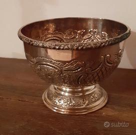 Coppa silver plated cesellata
