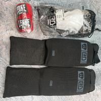 Muay thai protezioni guanti gambali conchiglia