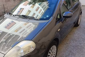 Fiat Grande Punto- 5 porte- solo 91110 km-