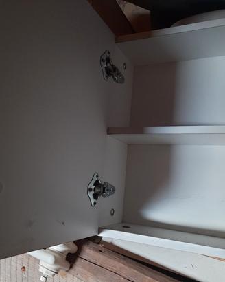 armadietto per bagno