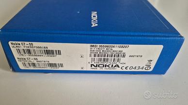 NOKIA C7-00 Silver usato
