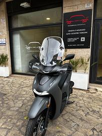 Honda SH 350 Sport