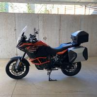 KTM 1090 adventure S Km 17.500 fine 07-2017