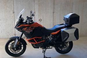 KTM 1090 adventure S Km 17.500 fine 07-2017