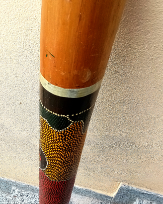 Didgeridoo o Digeridu, strumento a fiato