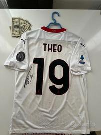 Maglia Milan Theo Hernandez