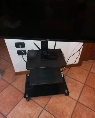 Carrello TV con Ruote

