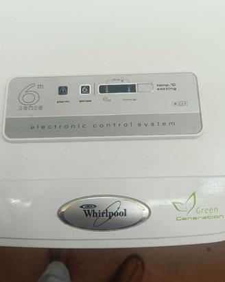 Congelatore a pozzetto Whirpool usato