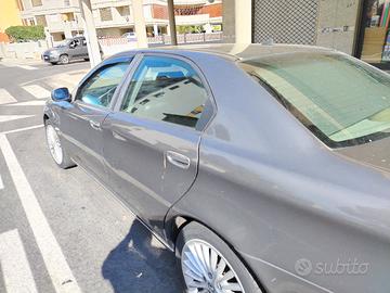 alfa 166 2.4 anno 2004
