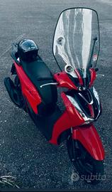 sh 125 sport rosso