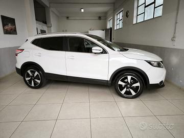 NISSAN Qashqai 1.5 dCi N-Connecta TETTO PANORAMI