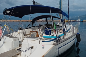 Barca vela Bavaria 44