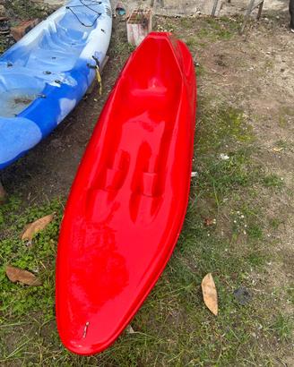 Canoa in vetroresina