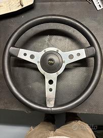 VOLANTE SPORTIVO 3 RAZZE MARCA MOUNTNEY - Defender