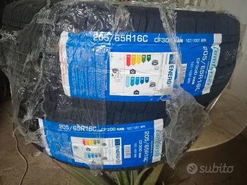 Coppia di pneumatici nuovi imballati 205/65/r16