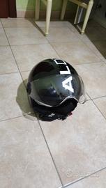 casco per motorino o moto 