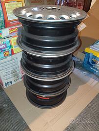 cerchi ferro 15 pollici per alfa 156