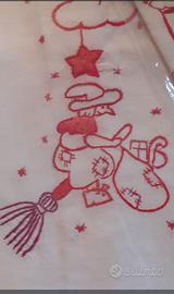 Strofinacci da cucina ricamati a mano