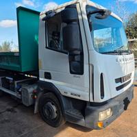 IVECO EUROCARGO 80 CON GANCIO SCARRABILE