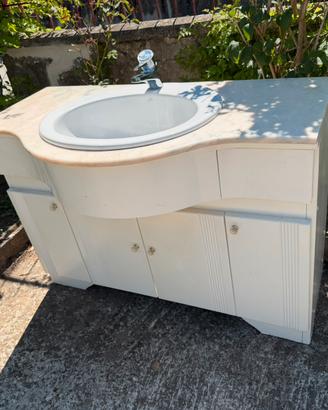 Lavabo in marmo