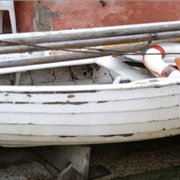 Barca a vela in legno Dinghy 12 da restaurare