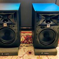 Monitor da studio JBL 305P MKII