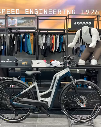 EBIKE TOURING CITY Nuova Sconto 50% Bosch 750 Wh