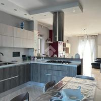 3 LOCALI A QUARTO