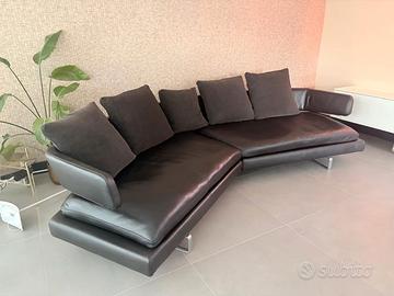 B&B Italia divano ARNE A257 in pelle nera