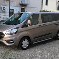 Ford transit custom 9 posti passo lungo 2020 
