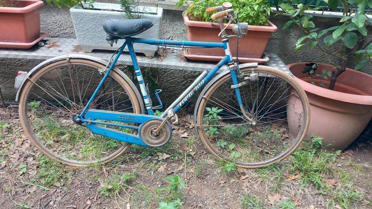 Vélo Vintage Legnano Pour Homme - Cadre Acier, 5 Vitesses - Occasion Avec Quelques Marques