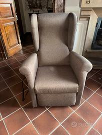 Poltrona reclinabile