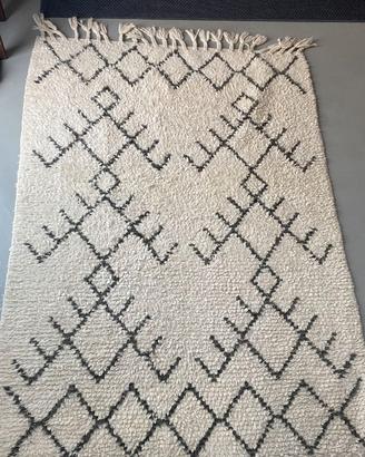 Tappeto stile berbero 215x150cm con frange panna