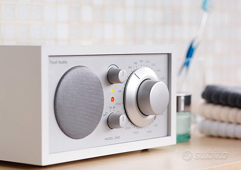 Tivoli Model One bianco radio Audio/Video In vendita a ForlìCesena