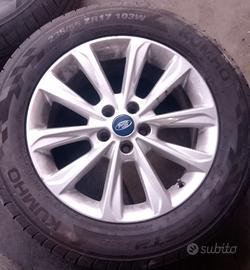 4 cerchi in lega/gomme Ford Kuga 235/55 ZR17