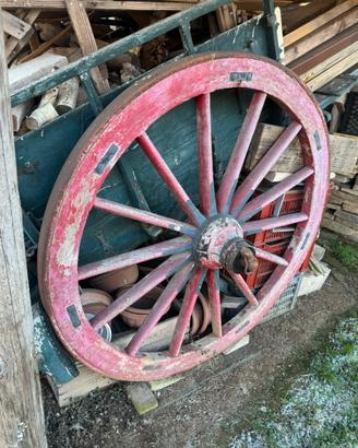 Carro in legno vintage