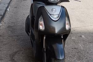 Symphony 125 nero