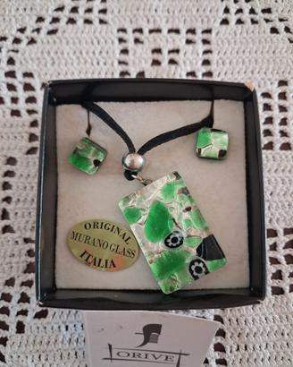 Collana e orecchini vetro di Murano Made in Italy