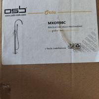 Miscelatore vasca freestanding