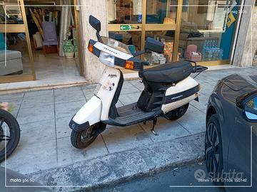 Peugeot 50 metropolis