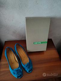 Scarpe décolleté blu avio aperte in punta Keys 39